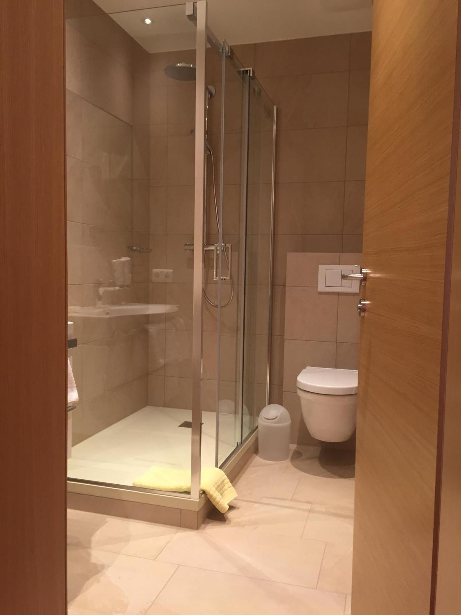 Hotel Angelika سانكت أنتون ام ارلبرغ الغرفة الصورة