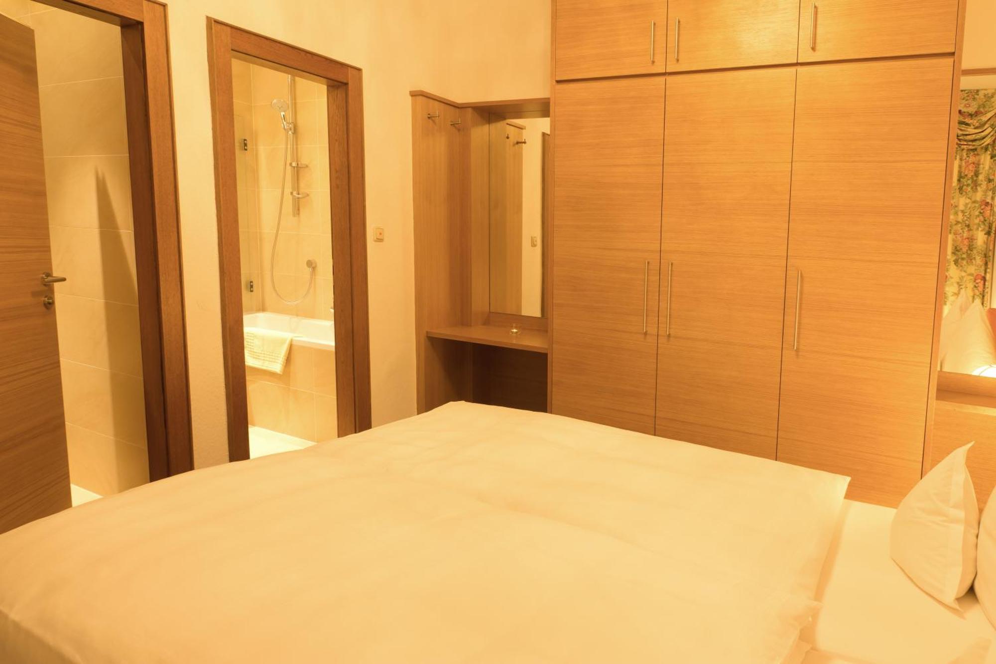 Hotel Angelika سانكت أنتون ام ارلبرغ الغرفة الصورة